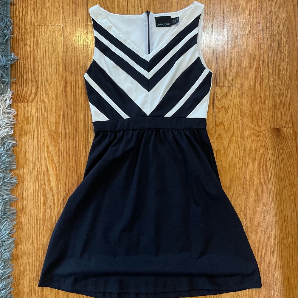 Cynthia rowley navy and white dress